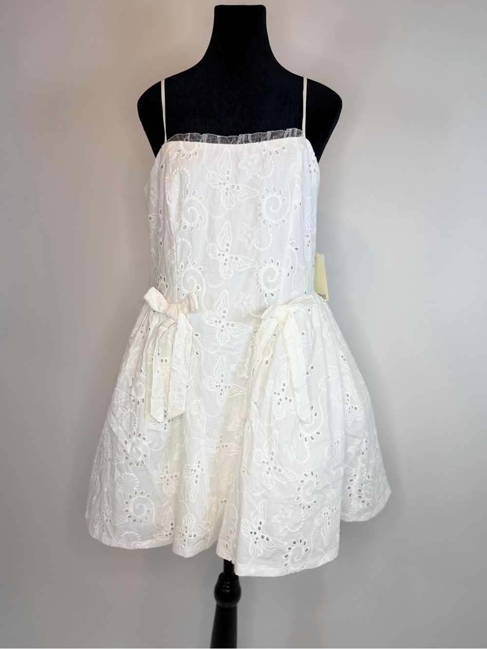 Trixxi Bow Detail Mini Dress